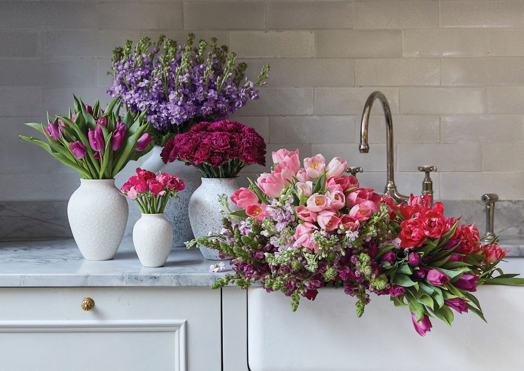 FLOWERBX showcases a bevy of floral bouquets (and more)—ranging from hydrangeas, sunflowers and roses to orchids and plants for the home. PHOTO COURTESY OF BRAND